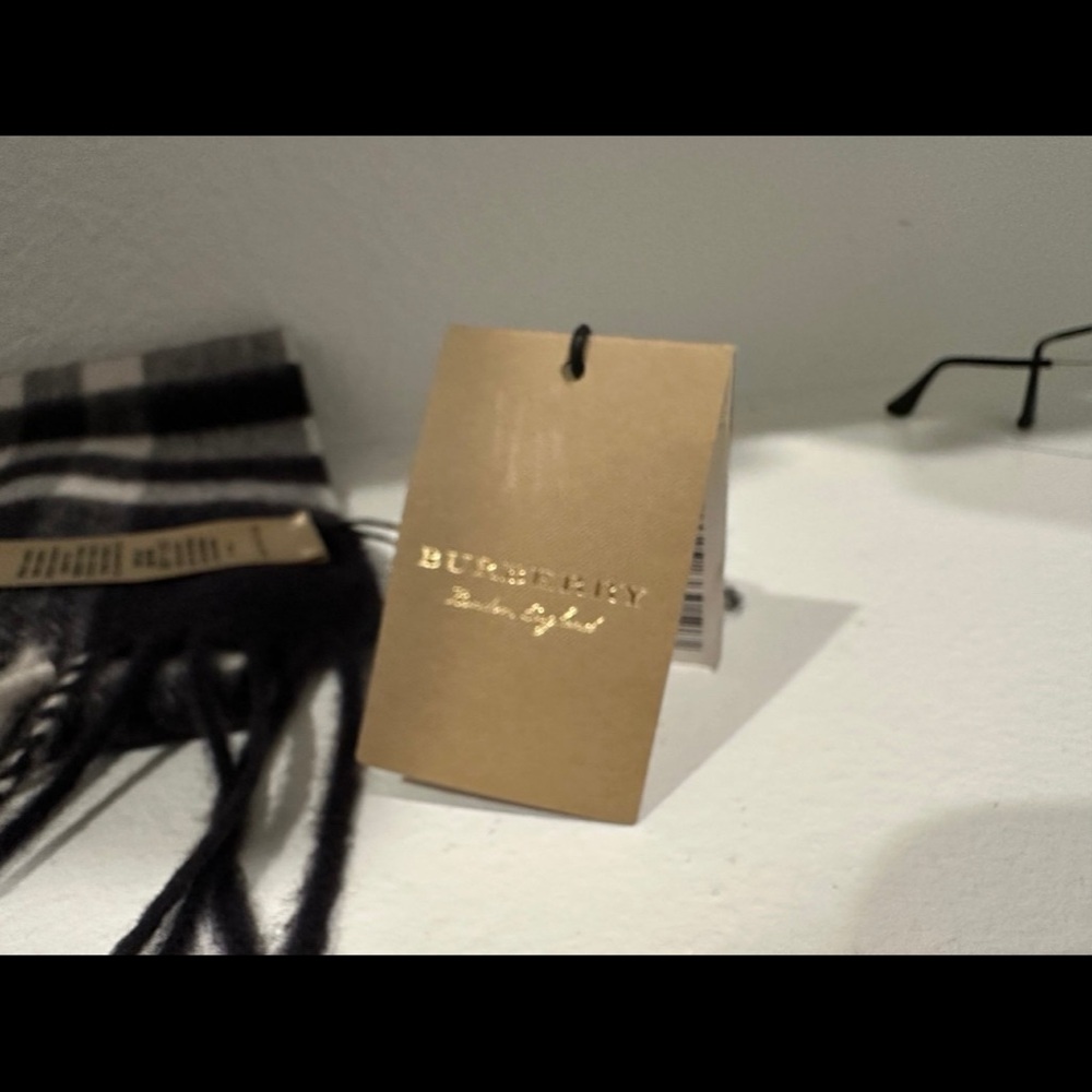 Burberry Black and White Checkered Scarf - Picture 2 of 3